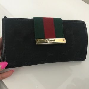 gucci big wallet